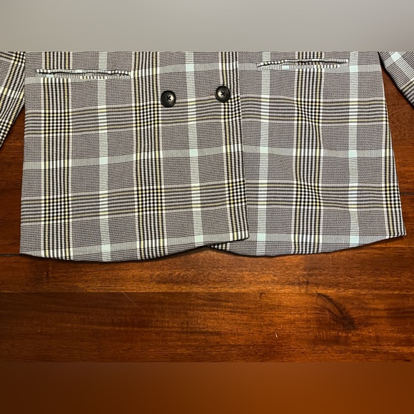 Women's Stadivarius Double Breasted Buttoned Blazer - Picture 9 of 13